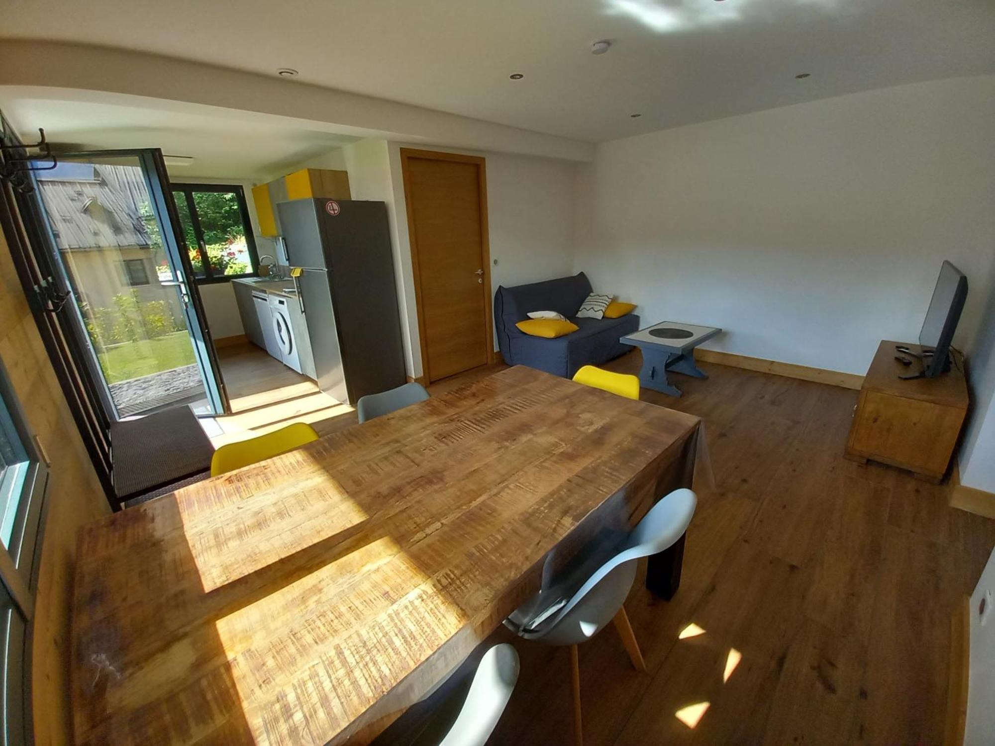Thénésol Appartement En Rez De Jardin מראה חיצוני תמונה